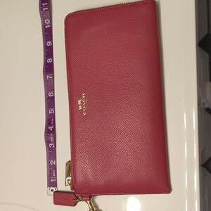 Coach 10" X 5.5" wristlet, EUC.